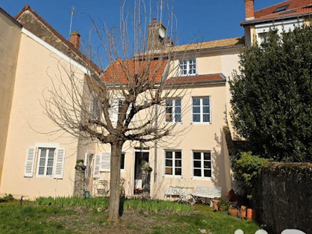 Vente Maison de ville 8 pièces 186 m2 Charolles