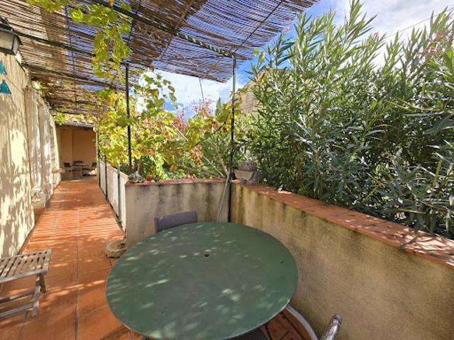 Vente Maison de ville 8 pièces 197 m2 Uzès
