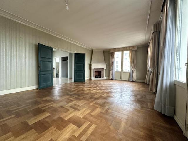 Vente Maison de ville 8 pièces 190 m2 Limoges
