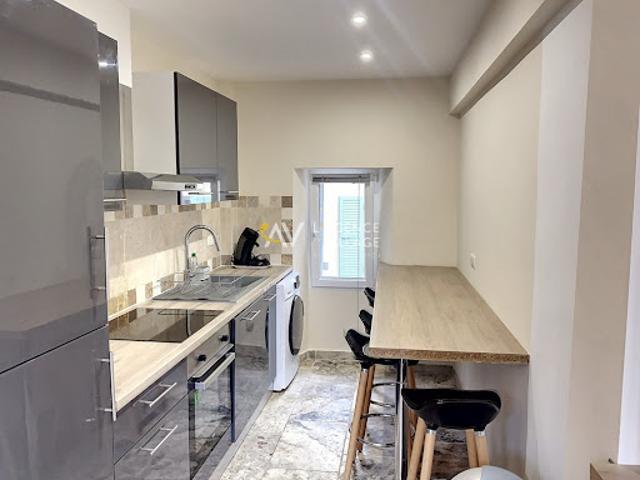 Vente Maison 8 pièces 210 m2 La Garde Freinet
