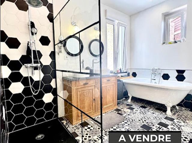 Vente Maison de ville 9 pièces 165 m2 Bethune