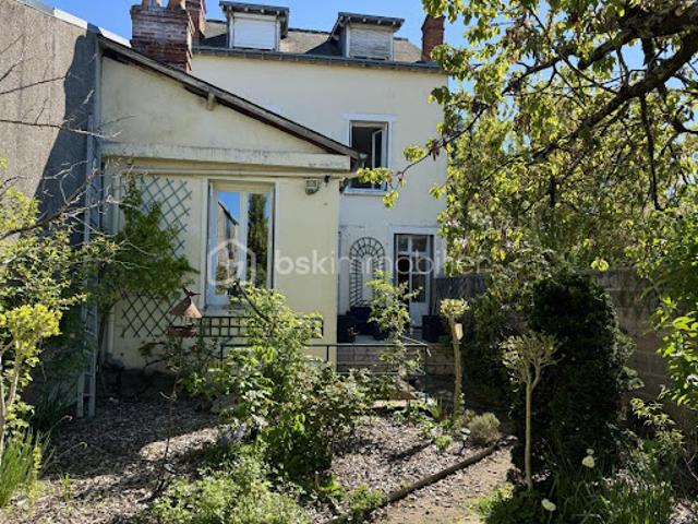 Vente Maison de ville 9 pièces 154 m2 Saint Cyr sur Loire
