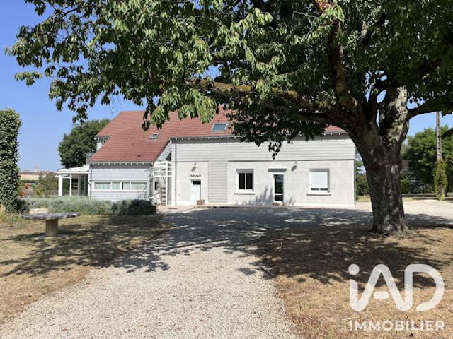 Vente Maison de ville 9 pièces 276 m2 Montmorillon