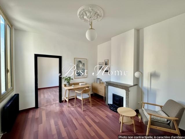 Vente Maison de ville / Immeuble de type 8 A vendre proche