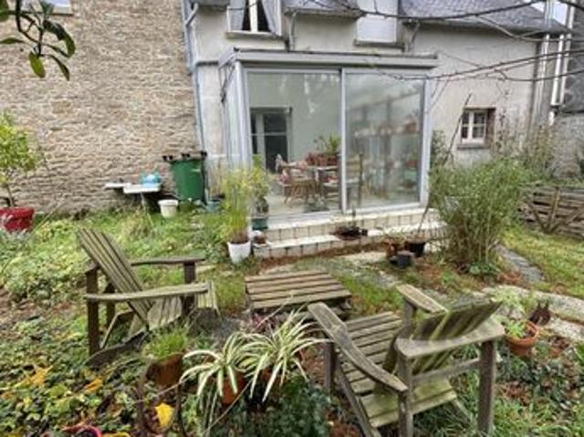 Vente | Maison en pierre | 5p | 4ch | 120 m² | Plounévez Quintin | Jardin