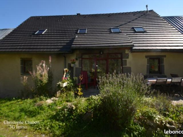 Vente | Maison en pierre | 6ch | 232 m² | Rochefort Montagne | Terrasse