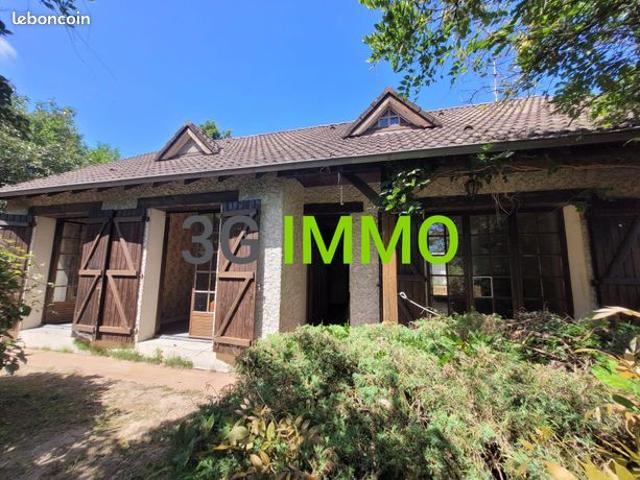 Vente | Maison et grand terrain | 5p | 3ch et 1 bureau | 144.27 m² | Thénioux | Véranda · Terrasse · Jardin