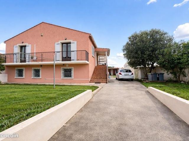 Vente | Maison et grand terrain | 9p | 7ch | 203.81 m² | Gigean | Jardin