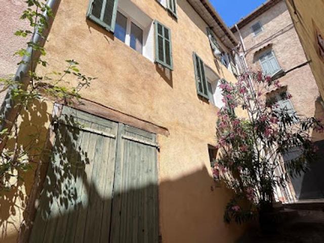 Vente Maison 3 pièces 84.25 m2 Aups