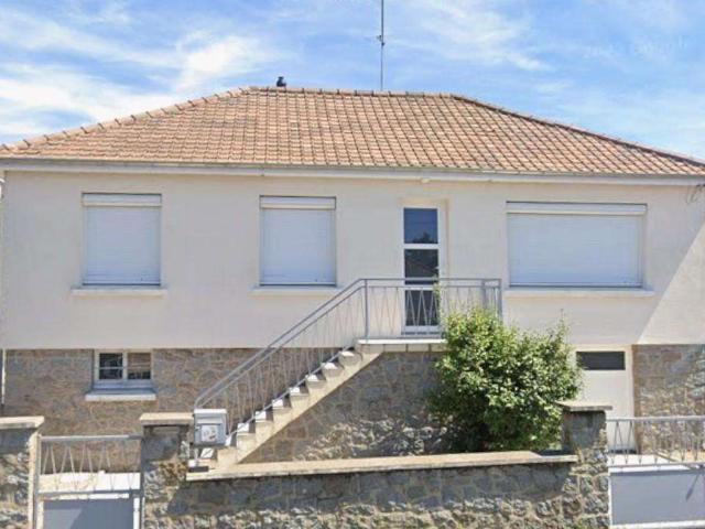 Vente maison Laval 53