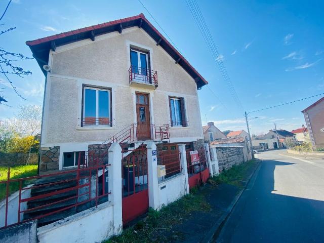 VENTE MAISON MONTLUCON DESERTINES 4 chambres et garage pour 2 véhicules !