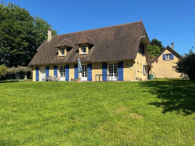 Vente maison Saint Symphorien le Valois 50