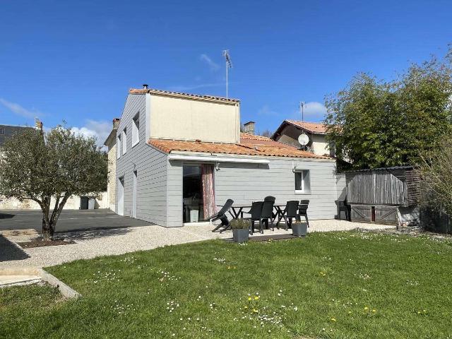 Vente maison Saint philbert du pont charrault 85