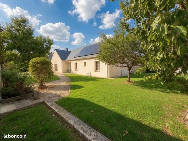 Vente | Maison plain pieds | 7p | 4ch | 154 + 45 m² | Saint Pierre lès Nemours | Expo Sud | Terrasse | Garage