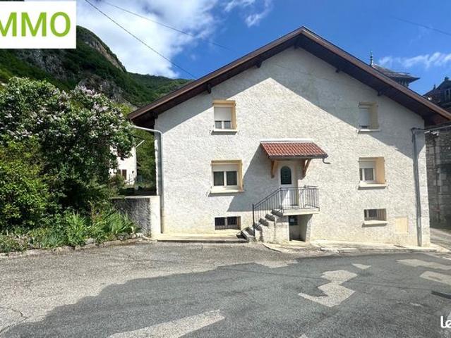Vente | Maison T3 | 3p | 2ch | 89 m² | Culoz Béon | Terrasse
