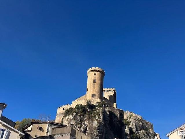 Vente | Maison T3 | 4p | 2ch | 110 m² | Foix | Expo Sud Ouest | Terrasse · Balcon · Jardin