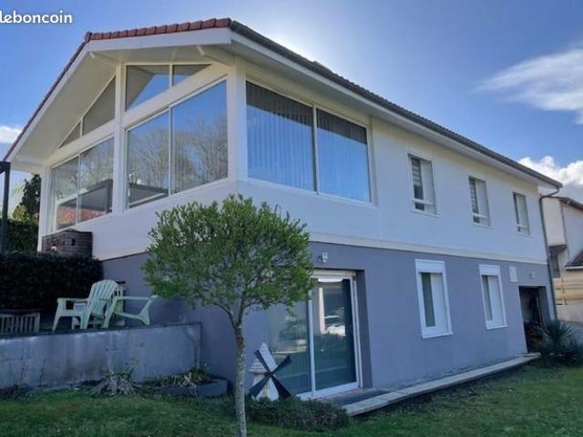 Vente | Maison T5 | 6p | 4ch | 155 m² | Artigues près Bordeaux | Terrasse · Jardin · Piscine