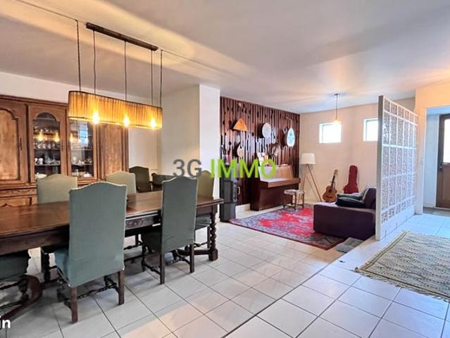 Vente | Maison T6+ | 10p | 5ch | 224 m² | Corbeil Essonnes | Expo Ouest | Terrasse · Jardin