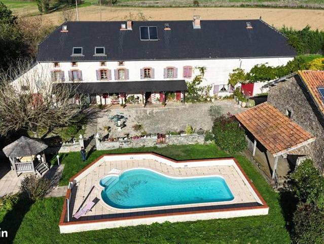Vente | Maison T6+ | 10p | 5ch | 340 m² | Saint Cirgue | Expo Sud | Terrasse · Piscine