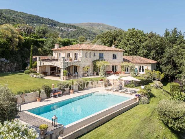 Vente maison Tourrettes sur Loup 06