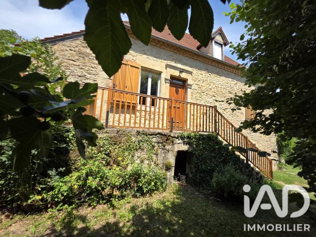 Vente Maison traditionnelle 7 pièces 150m² Loubressac