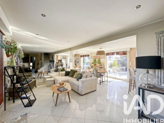 Vente Maison traditionnelle 7 pièces