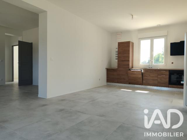 Vente Maison traditionnelle 4 pièces 95m² La Roche Chalais