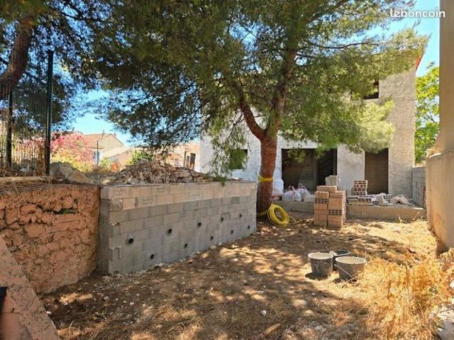 Vente | Maison traditionnelle | 6p | 4ch | 140 m² | Toulon | Expo Sud Est | Terrasse · Jardin · Piscine