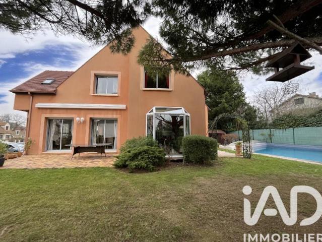 Vente Maison traditionnelle 8 pièces