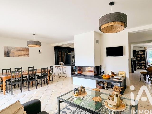 Vente Maison traditionnelle 8 pièces