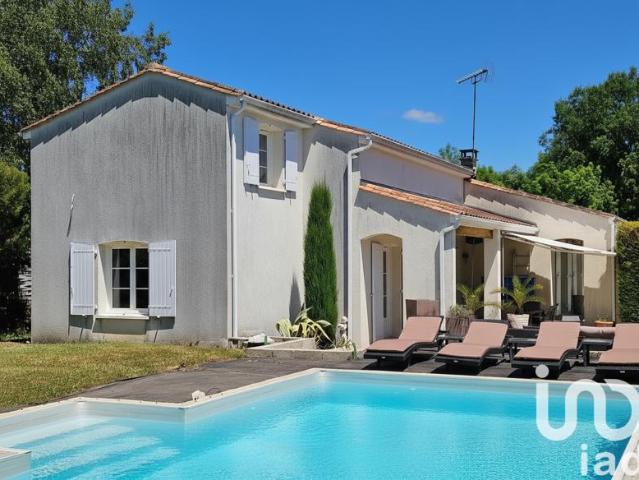 Vente Maison traditionnelle 9 pièces