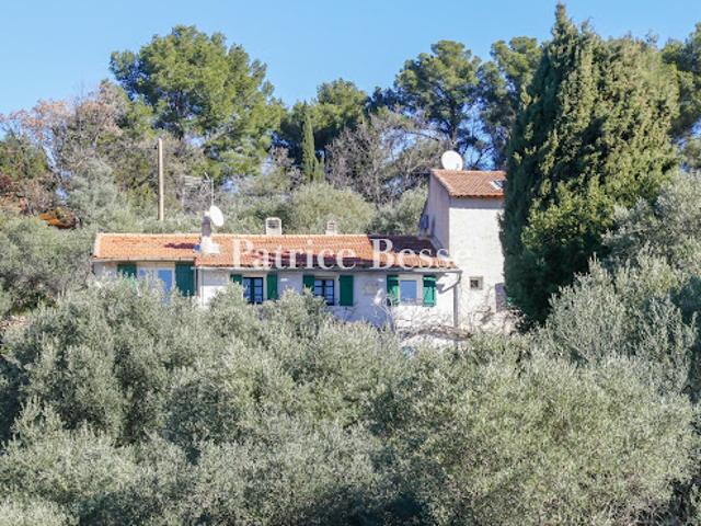 Vente Maison 10 pièces 190 m2 Le Beausset