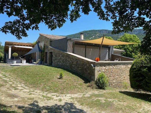Vente Mas 10 pièces 300 m2 La Bégude de Mazenc