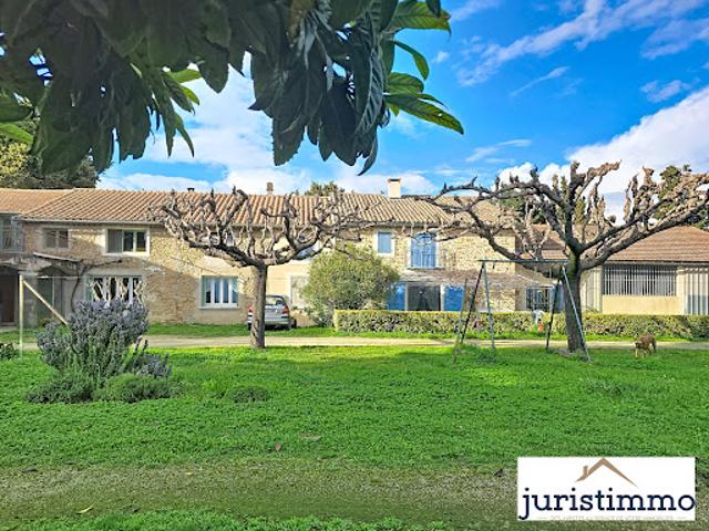 Vente Mas 12 pièces 470 m2 Camaret sur Aigues