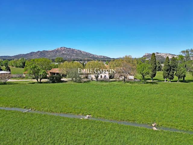 Vente Mas 0 pièces 2400 m2 Eyguières