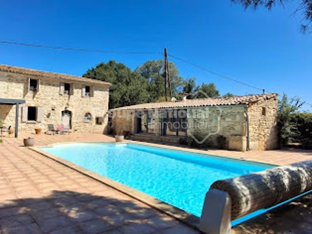 Vente Mas 7 pièces 194 m2 Meynes