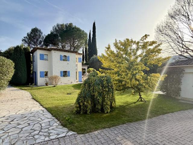Vente Maison 7 pièces 197 m2 Auribeau sur Siagne