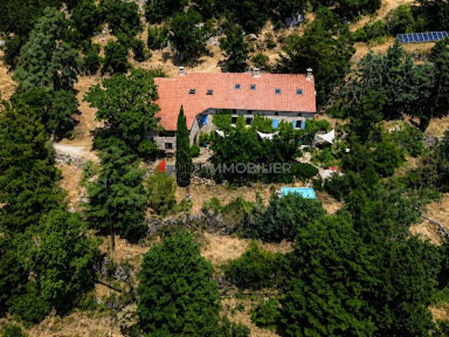Vente Mas 7 pièces 250 m2 Mosset