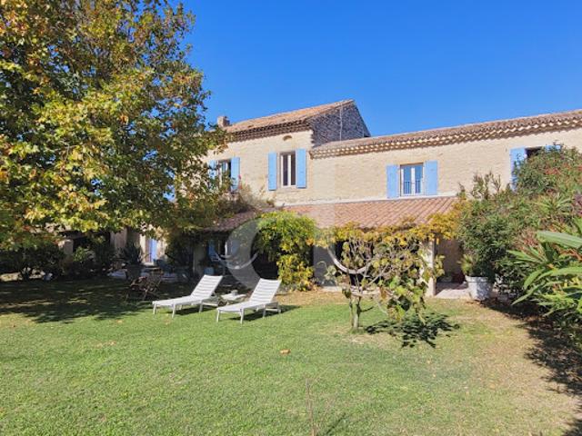 Vente Maison 7 pièces 276.89 m2 Grignan