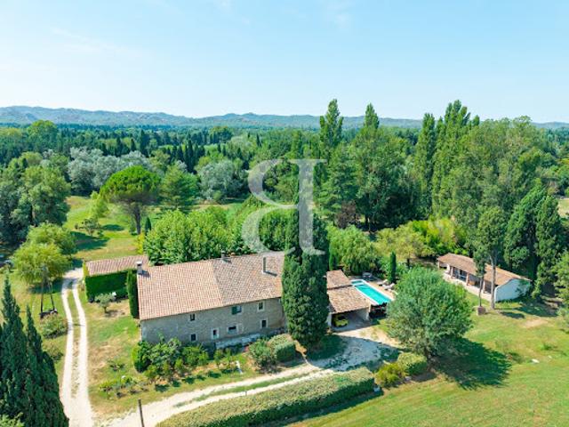 Vente Mas 7 pièces 327 m2 Saint Rémy de Provence