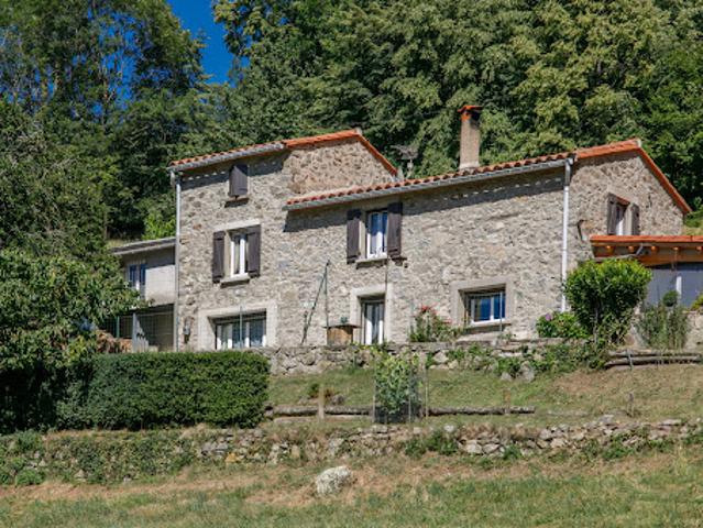 Vente Mas 4 pièces 110 m2 Serralongue