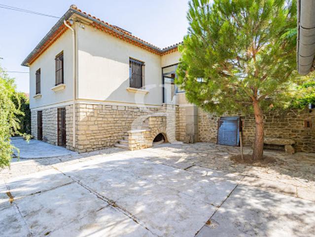 Vente Mas 5 pièces 144.75 m2 Courthézon