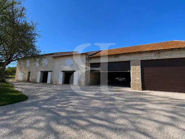 Vente Maison 5 pièces 150 m2 Monteux