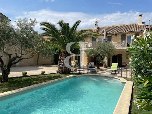 Vente Mas 6 pièces 130 m2 Sainte Cécile les Vignes