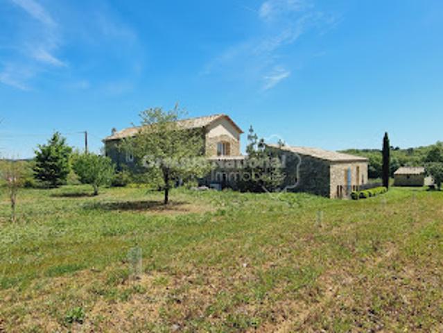 Vente Mas 6 pièces 148 m2 Goudargues