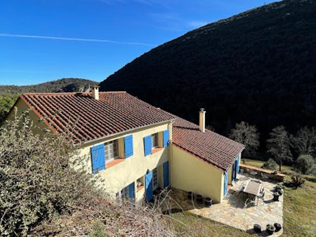 Vente Mas 6 pièces 260 m2 Corsavy