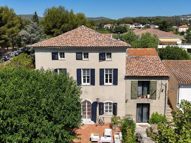 vente mas 8 Pièce s 366m² La Ciotat
