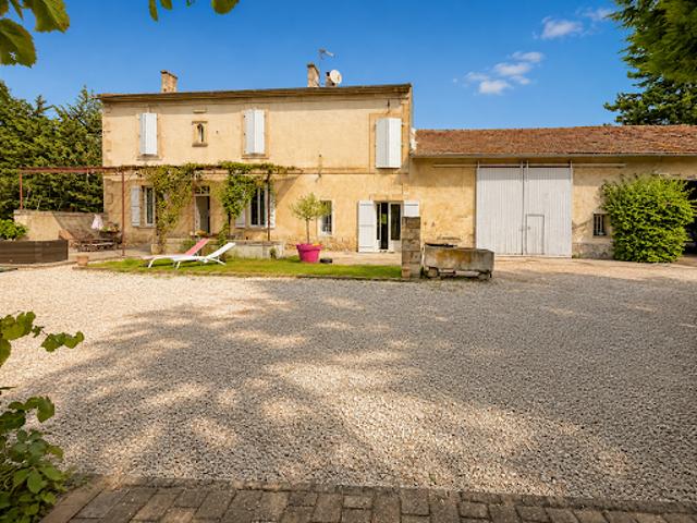 Vente Mas 8 pièces 219 m2 Montfavet