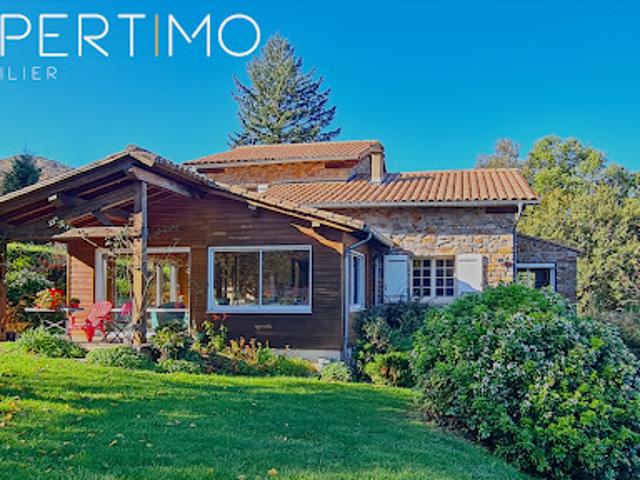 Vente Maison 9 pièces 275 m2 Saint Jean du Gard