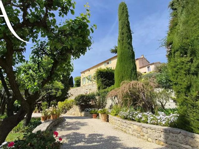 Vente Mas en pierresdu XIX ème siècle à MOUGINS